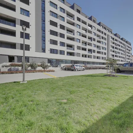 דירה Bazova With Free Parking *