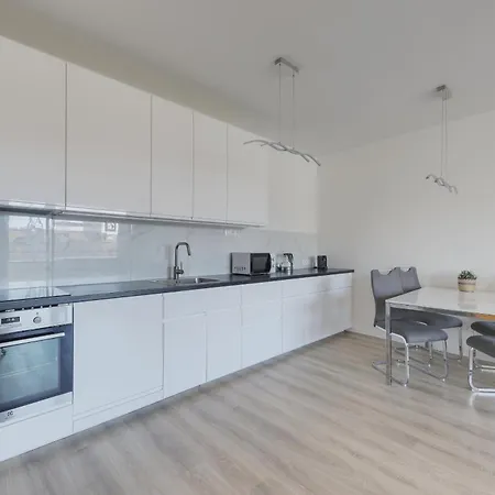 Apartment Bazova With Free Parking Bratislava